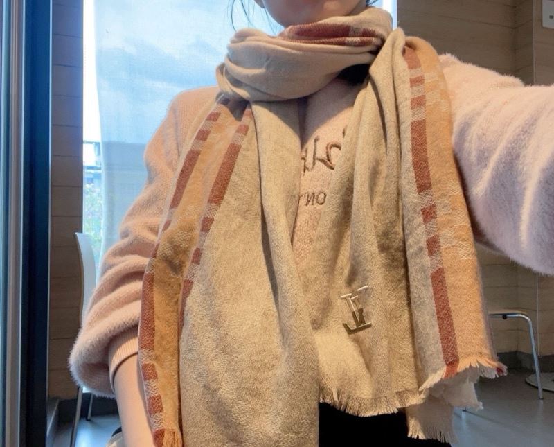 Louis Vuitton Scarf